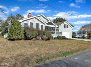 213 Mansfield Parkway, Morehead City, NC 28557