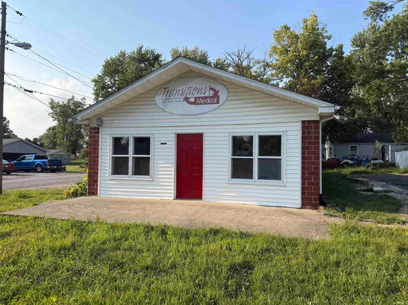 2119 29th St, Bedford, IN 47421