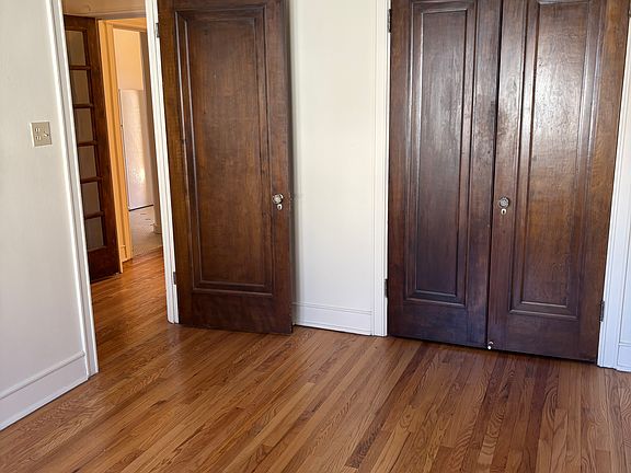 5th image of 607 E 10th Ave #12