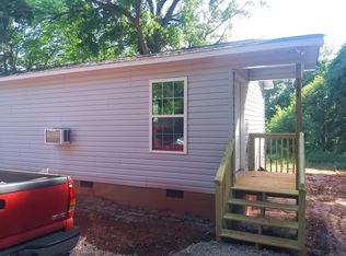 184 Blue Spring Cir, Wellford, SC 29385