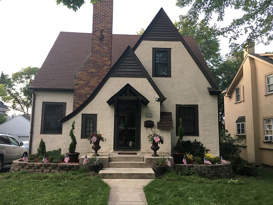 1st image of 720 Meadow Ln
