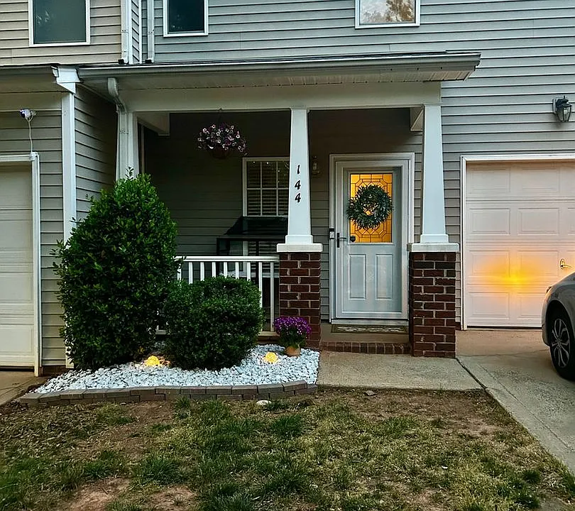 144 Deep Gap Ct