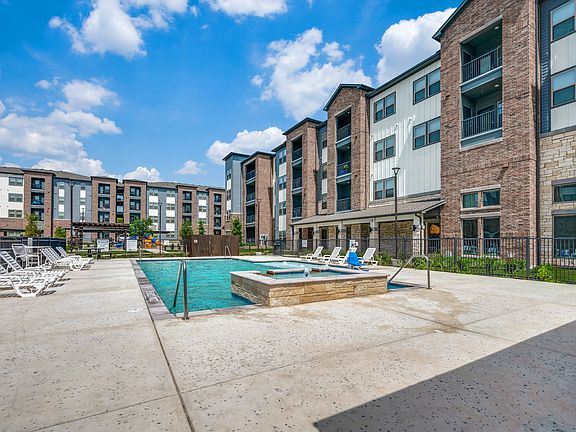 5th image of 932 Oak Grove Rd #2314
