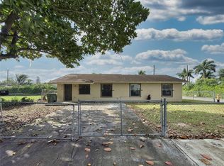 318 SW 5th St, Homestead, FL 33030