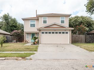 112 Palomino Ln, Victoria, TX 77904