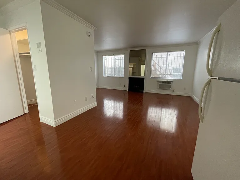 318 S Occidental Blvd #211 — Photo 6