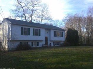 14 Tarklin Hill Rd, Voluntown, CT 06384