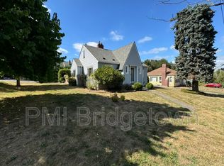 5907 NE 57th Ave, Portland, OR 97218
