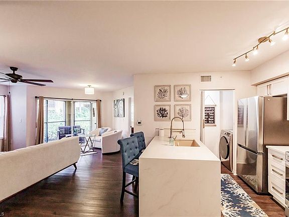 5th image of 8950 Colonnades CT E #818