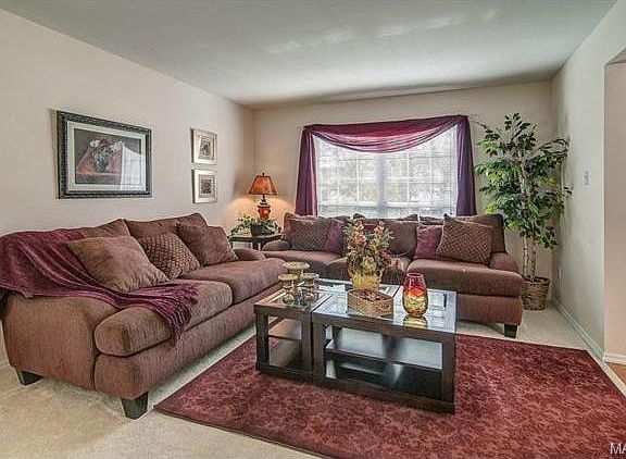 4th image of 320 Behlmann Meadows Way