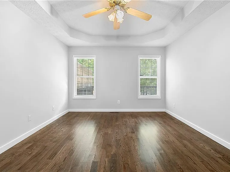141 Poplar Way — Photo 28