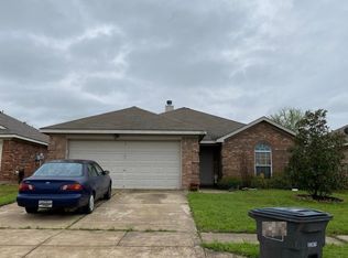 1312 Sierra Blanca Dr, Burleson, TX 76028