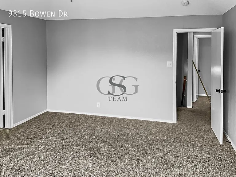 9315 Bowen Dr — Photo 20