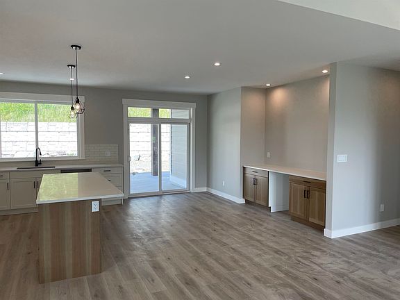 5th image of 52855 Bunker Rd