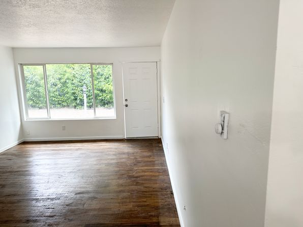 12008 SE Market St APT 2