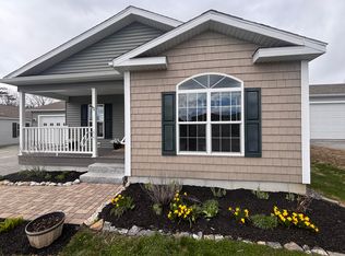 12 David Dr, Scarborough, ME 04074