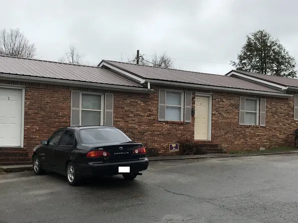Clover Village Apts, 344 S Clover Ave #1, Cookeville, TN 38501