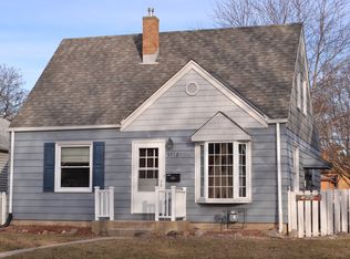 3272 N 85th St, Milwaukee, WI 53222