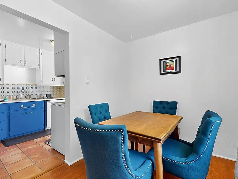 735 Jefferson St NE — Photo 8