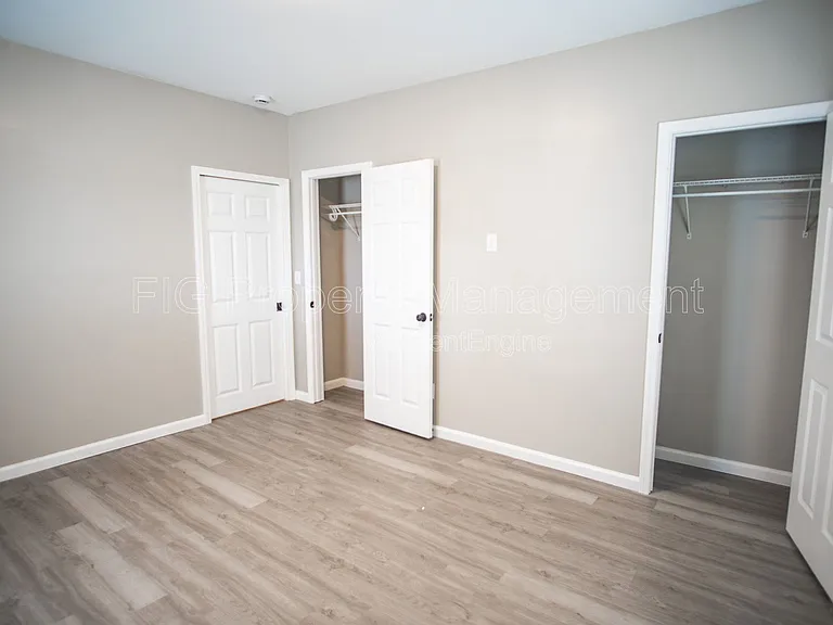 2453 E 5th Ave #2 — Photo 11