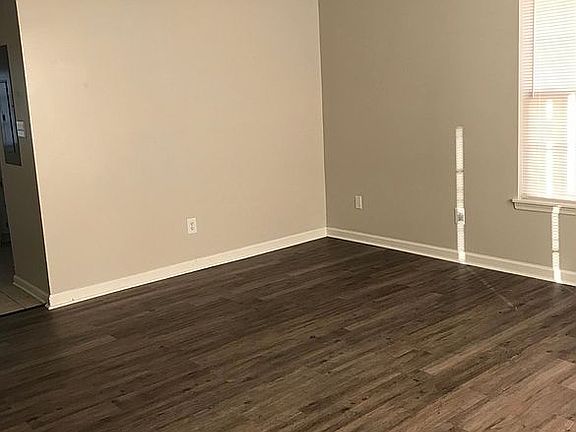 2nd image of 2056 Cornerstone Dr