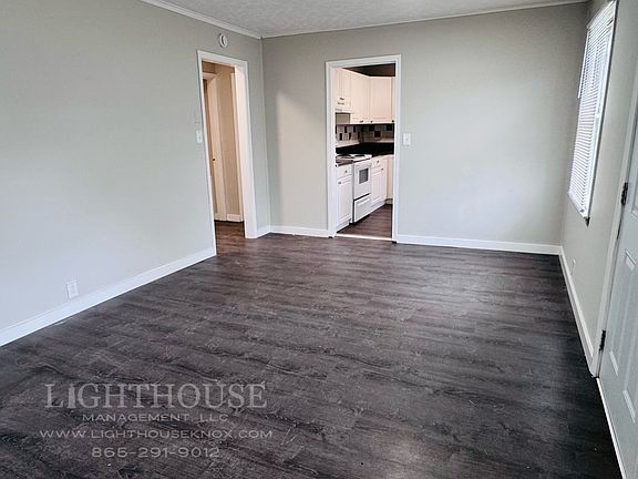 3rd image of 3229 Lay Ave