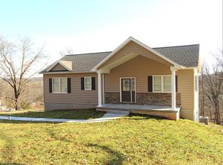 1116 Maple Grove Rd, Mohnton, PA 19540