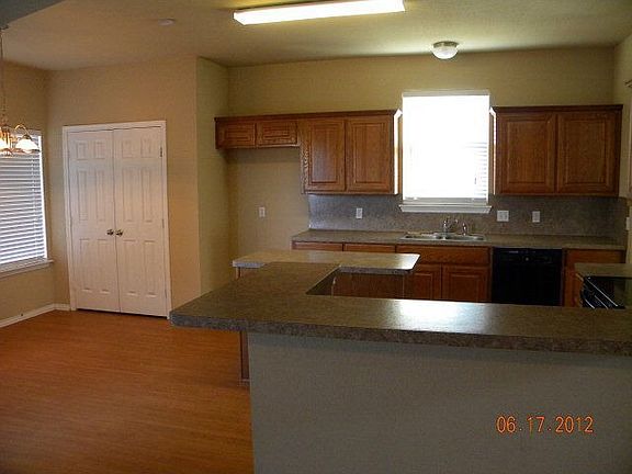 Add'l Kitchen View