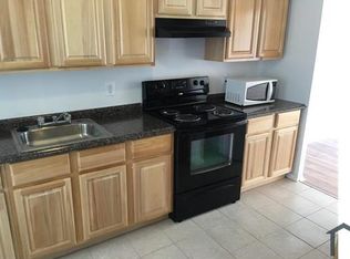813 Showell Ct, Baltimore, MD 21202