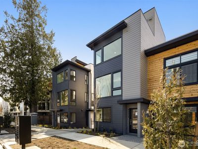 9225 C 14th Avenue NW, Seattle, WA, 98117