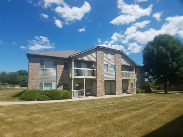 S75W16830 Gregory Dr, City Of Muskego, WI