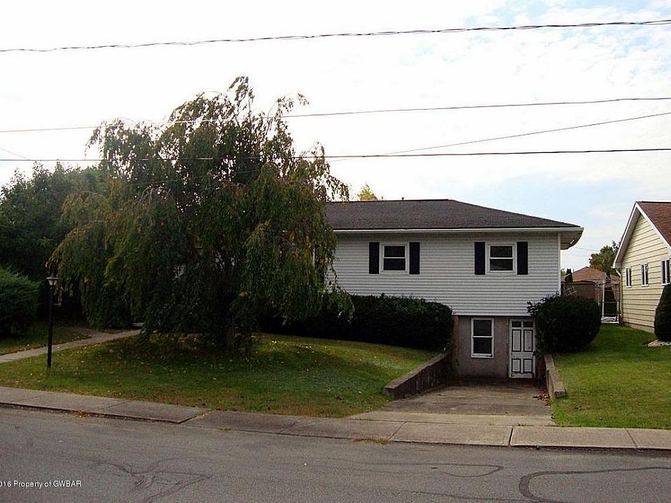 1st image of 134 Palmer Dr