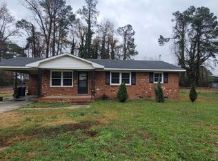 6929 Radnor St, Fayetteville, NC 28314