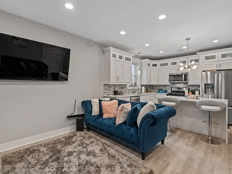 1244 S Washtenaw Ave #2 — Photo 3
