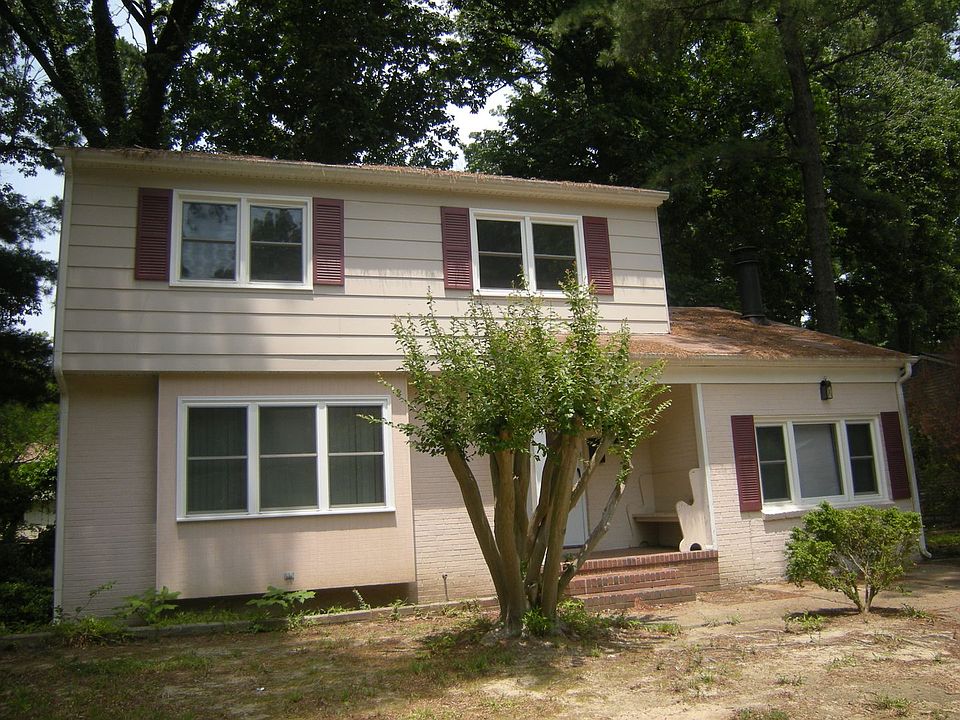 1st image of 411 Flint Dr