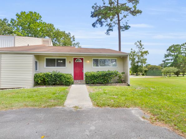 125 Pirates Rd APT 8