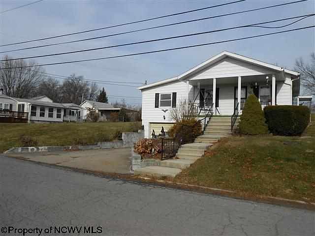 1st image of 88 Fairmor Dr