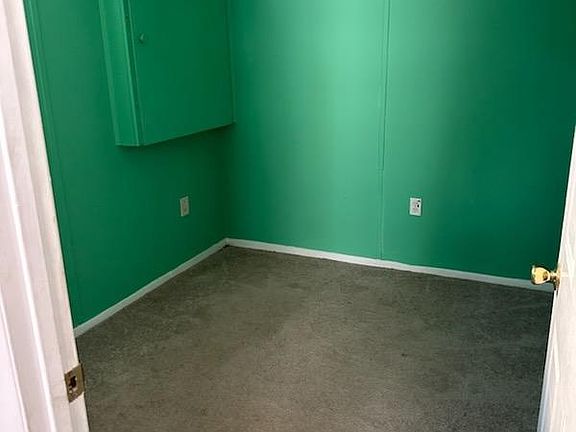 4th image of 3906 Forestdale Ave