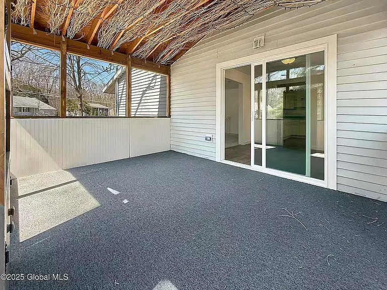 1 Orenda Spring Dr — Photo 11