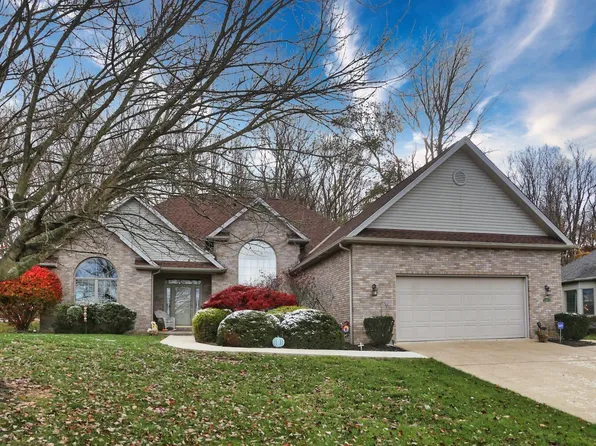 49 Woodlake Trl, Mount Vernon, OH 43050