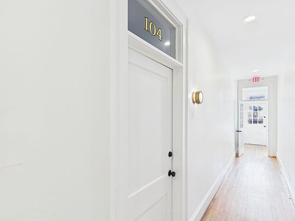 2nd image of 2025 Monument Ave APT 104