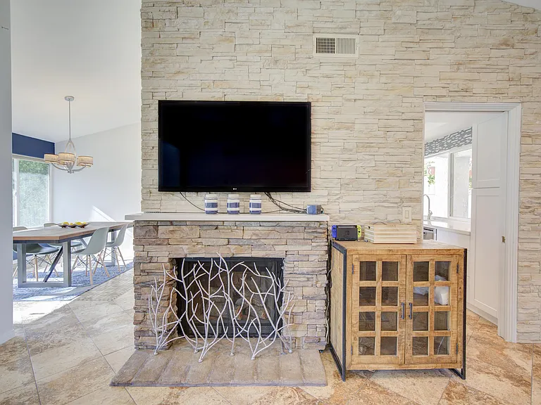 42020 Tennessee Ave — Photo 17
