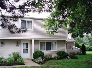 3253 Bay Landing Dr #26, Westlake, OH 44145
