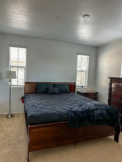 1 bed, 1.5 bath, 1211 sqft, $1,650 — Photo 3