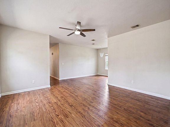 4th image of 4408 Lendall Ln