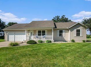 30351 Wyndtree Blvd, Elkhart, IN 46516