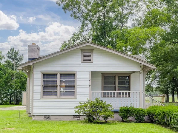 2119 Hobson Avenue, Savannah, GA 31405