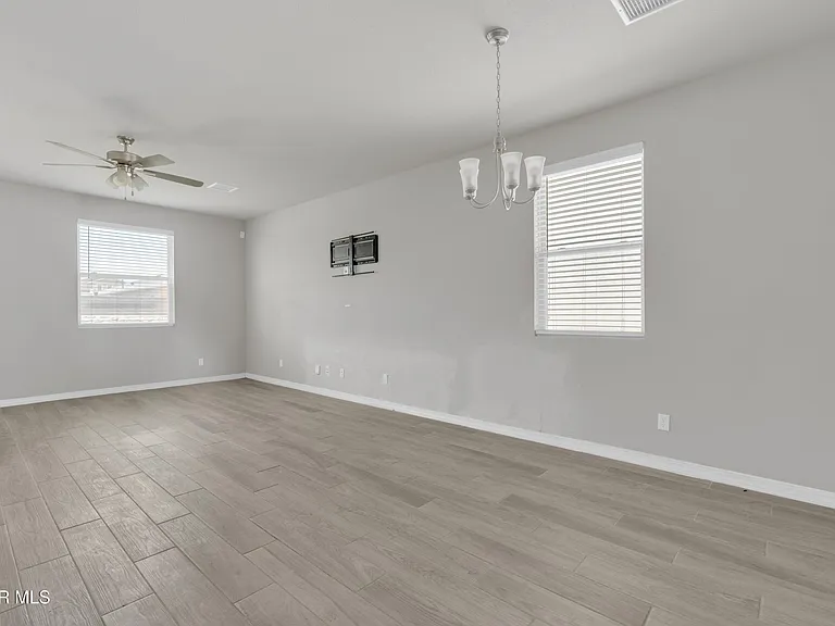 12260 Desert Wolf Ave — Photo 26