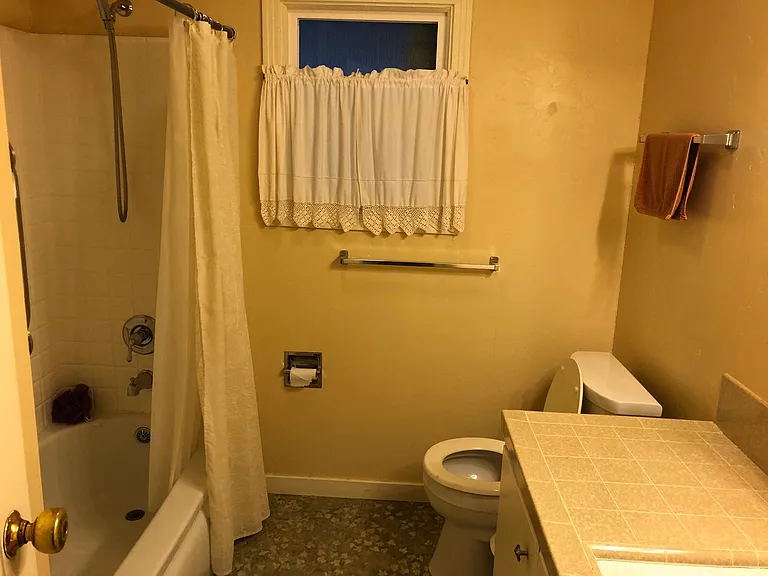 14645 Meadow Dr — Photo 7