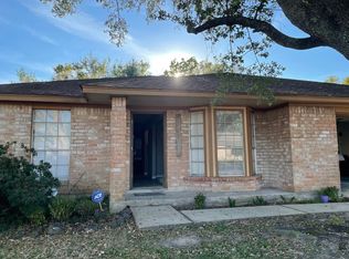 17306 Fife Ln, Webster, TX 77598